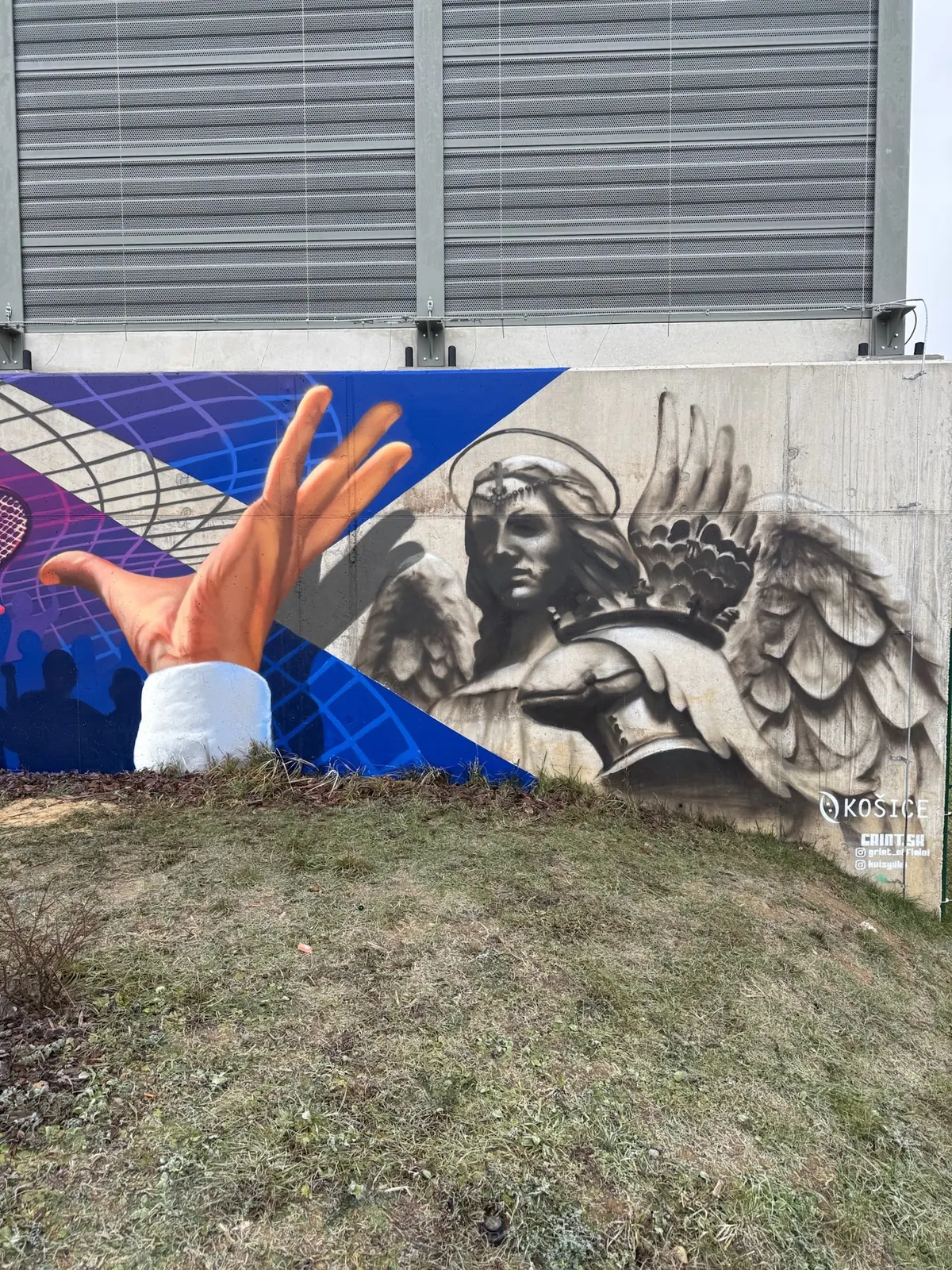 Exteriérová maľba na stenu sprejmi — ukážka 4